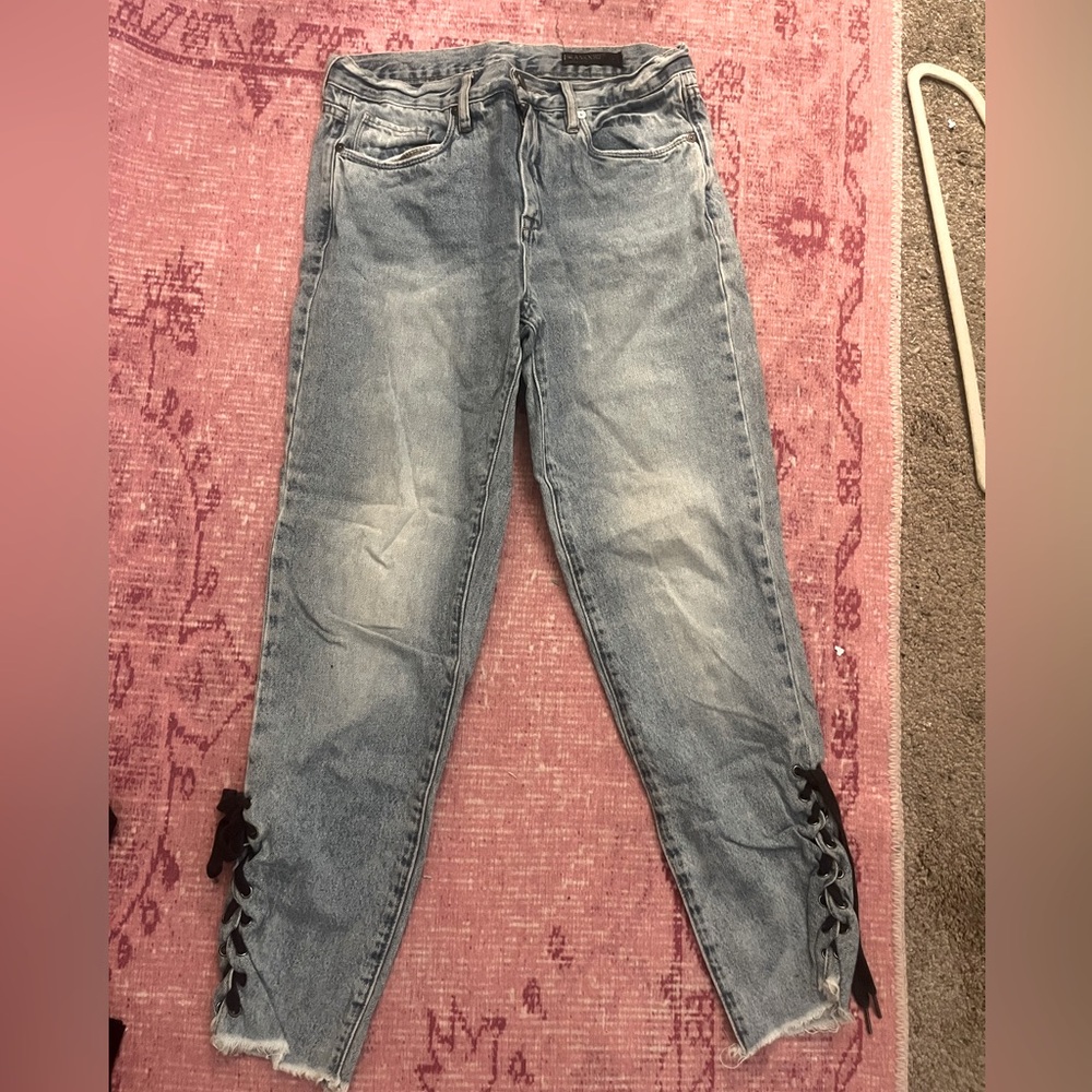 BLANK NYC tie up jeans size 27 perfect condition.